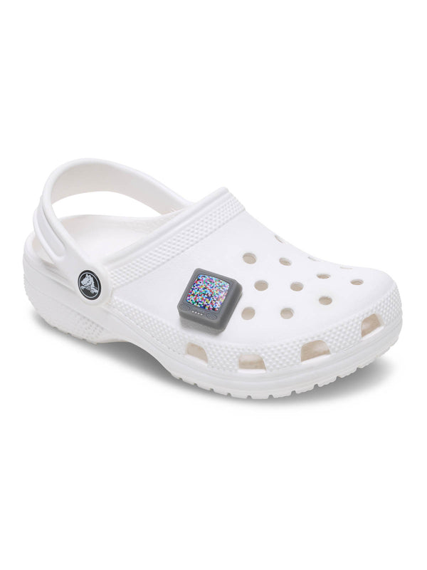 Jibbitz Televisor Pixelado con Luz Gris Crocs