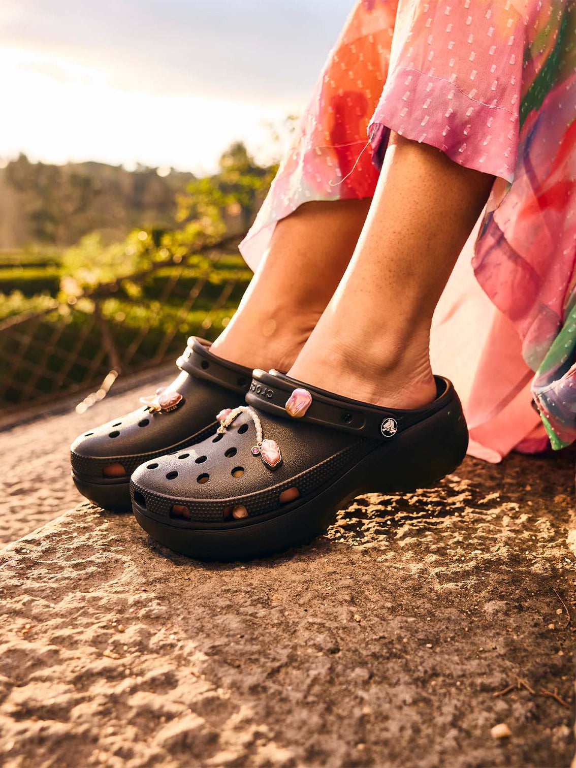 Zueco Plataforma Mujer Classic Negro Crocs