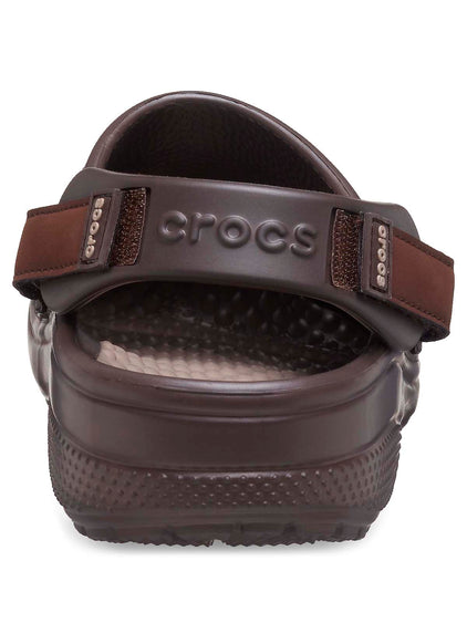 Zueco Hombre Yukon Vista LiteRide Clog Café Crocs