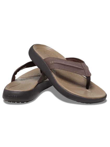 Sandalia Flip Hombre Yukon Vista II LR Café Crocs