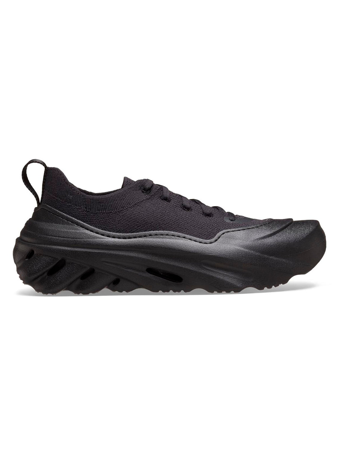 Zapatilla Unisex Echo Surge Negro Crocs