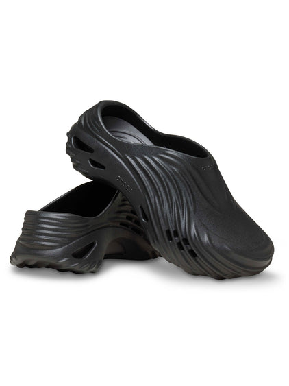 Zueco Unisex Echo Wave Negro Crocs