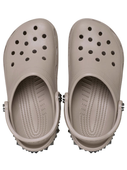 Zueco Unisex Classic Studded Clog Café Crocs
