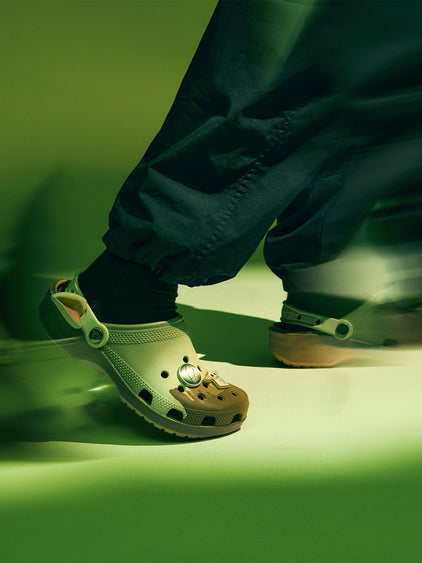 Zueco Unisex Star Wars Grogu Clog Verde Crocs