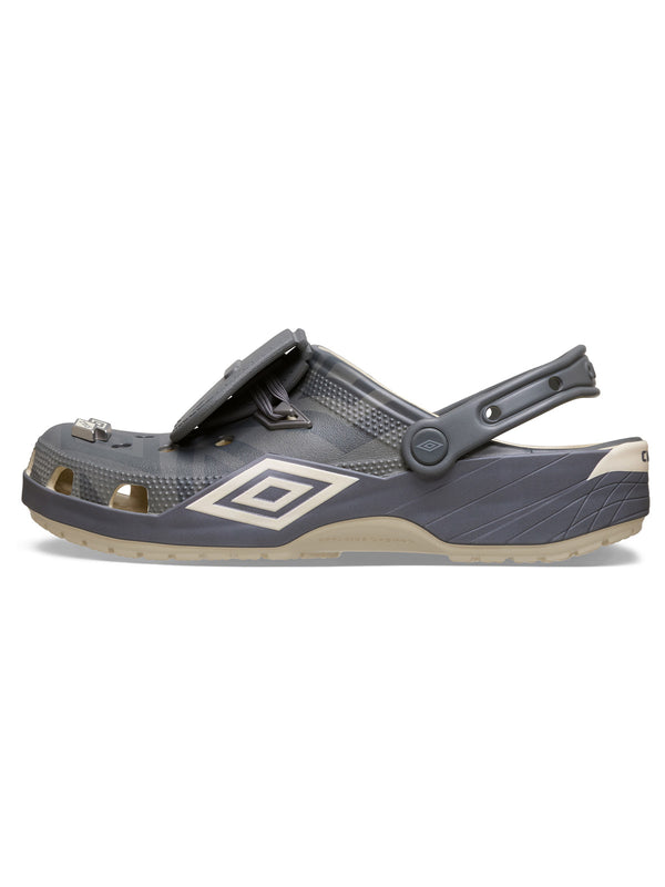 Zueco Unisex Umbro Classic Clog Gris Crocs