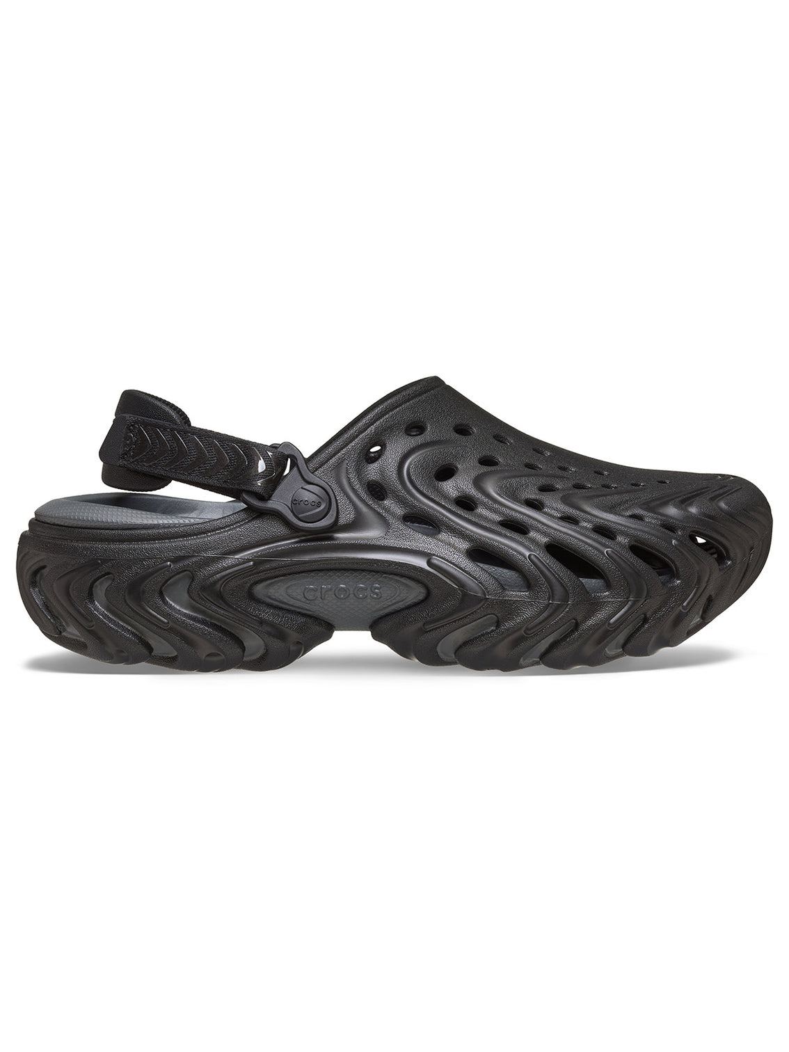 Zueco Unisex Echo II Chrome Negro Crocs