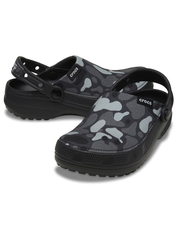 Zueco Unisex Classic Crafted Camo Clog Negro Crocs